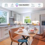 Stunning 2 Bedroom Apartment - Close to City Centre - Free Parking, Super-fast WIFI, SmartTV, Private Balcony and Communal Garden by Yoko Property Stunning 2 Bedroom Apartment - Close to City Centre - Free Parking, Super-fast WIFI, SmartTV, Private Balcony and Communal Garden by Yoko Property