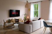 Entire Home - Classic Chelsea Town House Maisonette Entire Home - Classic Chelsea Town House Maisonette