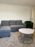 Balmoral Stays 6 - Sleeps Two