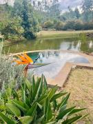 2 cabañas campestres con piscina, Jacuzzi y lago