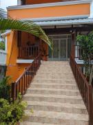 Blue Jays Holiday Home - 3 bedrooms