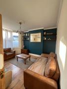 4 Bedroom house, close to the O2 and Greenwich