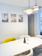 stay sosom #convenient traffic #adjacent to the center