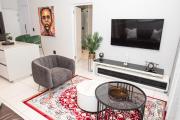 Waterkloof on Main Sassy Modern Apartment