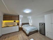 EcoLuxe Home Studio 1