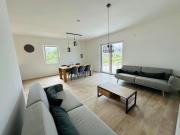 G E S C H L O S S E N Modernes Wohnen bei Berlin