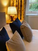 Top Newburgh Top Newburgh