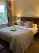 Top Newburgh Top Newburgh