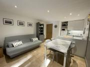 Appartement cosy 3 pièces, avec balcon et piscine, proche des pistes et commodités à La Plagne Tarentaise - FR-1-353-118