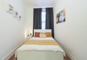 F1 Cozy 2 Bed Flat Opposite Olympia London Sleeps 5 People F1 Cozy 2 Bed Flat Opposite Olympia London Sleeps 5 People
