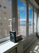 Rustieke studio met zeezicht