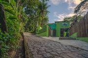 LOFTS GREEN ISLAND