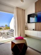 Infinity Ocean View Suite