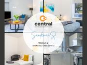 Sandeman by CENTRAL SERVICED APARTMENTS - 2 Bedroom - FREE Street Parking - Fast WiFi - Smart TVs inRooms - Ground Level - Family Neighbourhood - 3 x Double Beds - Heating 24-7 - Trade Stays - Weekly & Monthly Offers