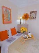 Sweet home in Athens