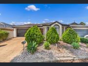 A spacious Vacation Home nearby Melbourne Airport