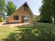 Bungalow in Sondel near Slotermeer Lake