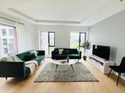 Luxurious Apartment - Prime Location Near Excel, O2 & Canary Wharf Luxurious Apartment - Prime Location Near Excel, O2 & Canary Wharf