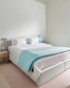 Jumet 242 A Bruxelles-Charleroi-airport