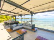 Pointe dAzur Sea-View Apartment with LOV