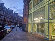 Knightsbridge 2 Bed Apartment - Self Catering