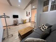 B032 Grand studio au marche Forville B032 Grand studio au marche Forville