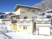 Lea Comfortable holiday residence