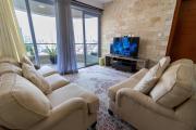 Elegant 2 BED apt in Kilimani with balcony views