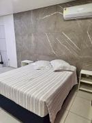 Kitnet 1 mobiliada no centro de Torres a 600m da Praia Grande