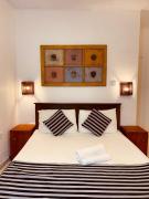 Allen Lilly Ahangama