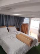 Komodo live a board Cruise