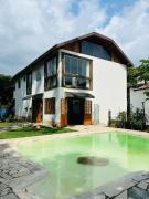 Casa Moderna Em Ilhabela Com Cachoeira
