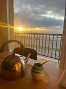 Amanecer frente al mar