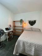 Flat aconchegante 2 quarteirões da praia do forte