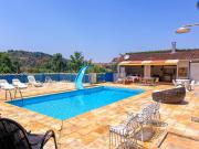 Refúgio confortável c piscina e lazer completo