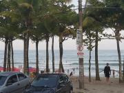 Praia grande Ubatuba 50 metros da orla !