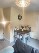 Top Ellesmere