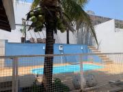 Área de lazer com piscina