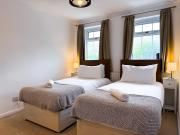 Central, Close To Station & Hospital Sleeps 5, Book Now Central, Close To Station & Hospital Sleeps 5, Book Now