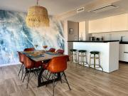 Apartamento Moderno Y Amplio con Vistas a la Bahía