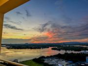 FunxVivid Seaview 2BR 2CP near SG CIQ KSL ZooJB Free Netflix WiFI
