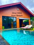 Negombo Morawala Beach Villa