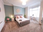 Shoreline Angel Apartments - By Week2Week