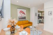 Elegant 2-Bedroom Flat in the Heart of Vibrant Kemptown Elegant 2-Bedroom Flat in the Heart of Vibrant Kemptown