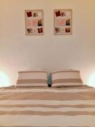 Free Parking! Lake Como, 5 min to Swiss