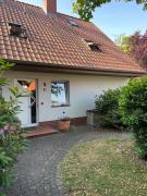 Twenge Retreat - Haus Nähe Stadt und Flughafen mit Garten, 3 Zimmer, TV, Küche, Bad und Netflix