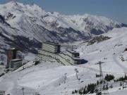 Appartement charmant, ski au pied, 4 à 6 pers, balcon sud, Wi-Fi, casier à skis, proche commerces - FR-1-452-272
