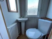 8 Berth Caravan With Decking At California Cliffs Near Scratby Beach Ref 50019F