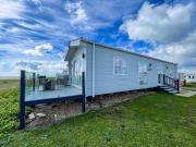 Modern Caravan With Beautiful Seaviews In Suffolk! Ref 90023Sv