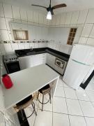 Casa agradável com piscina e churrasqueira